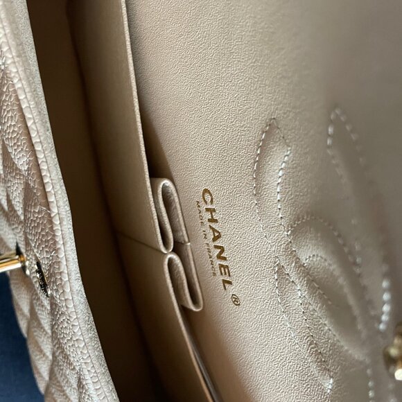 NEW CHANEL Classic Caviar Medium Double Flap Bag Beige Clair Gold Hardware - Picture 8 of 16